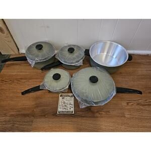 Vintage Mirro La Cuisine 9-Pc Green Heavyweight Aluminum Cookware Set 550-2190